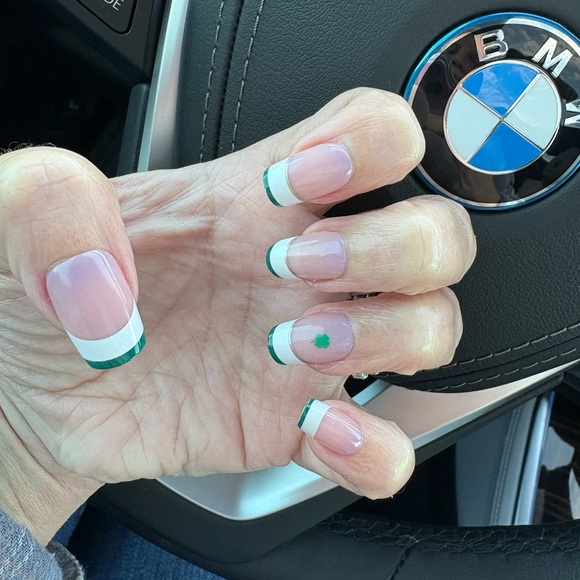 Curvlife St.Patrick’s Green and White French Tip press on Nails - Picture 2 of 7